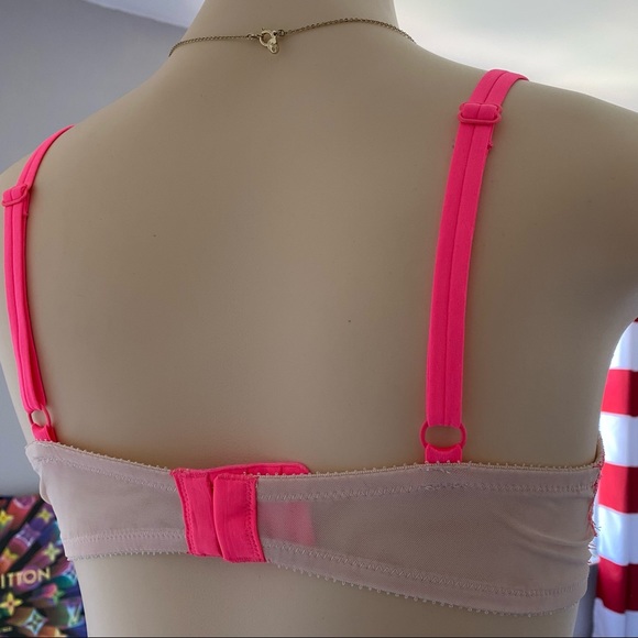 VS Very Sexy Unlined Demi - Picture 4 of 5